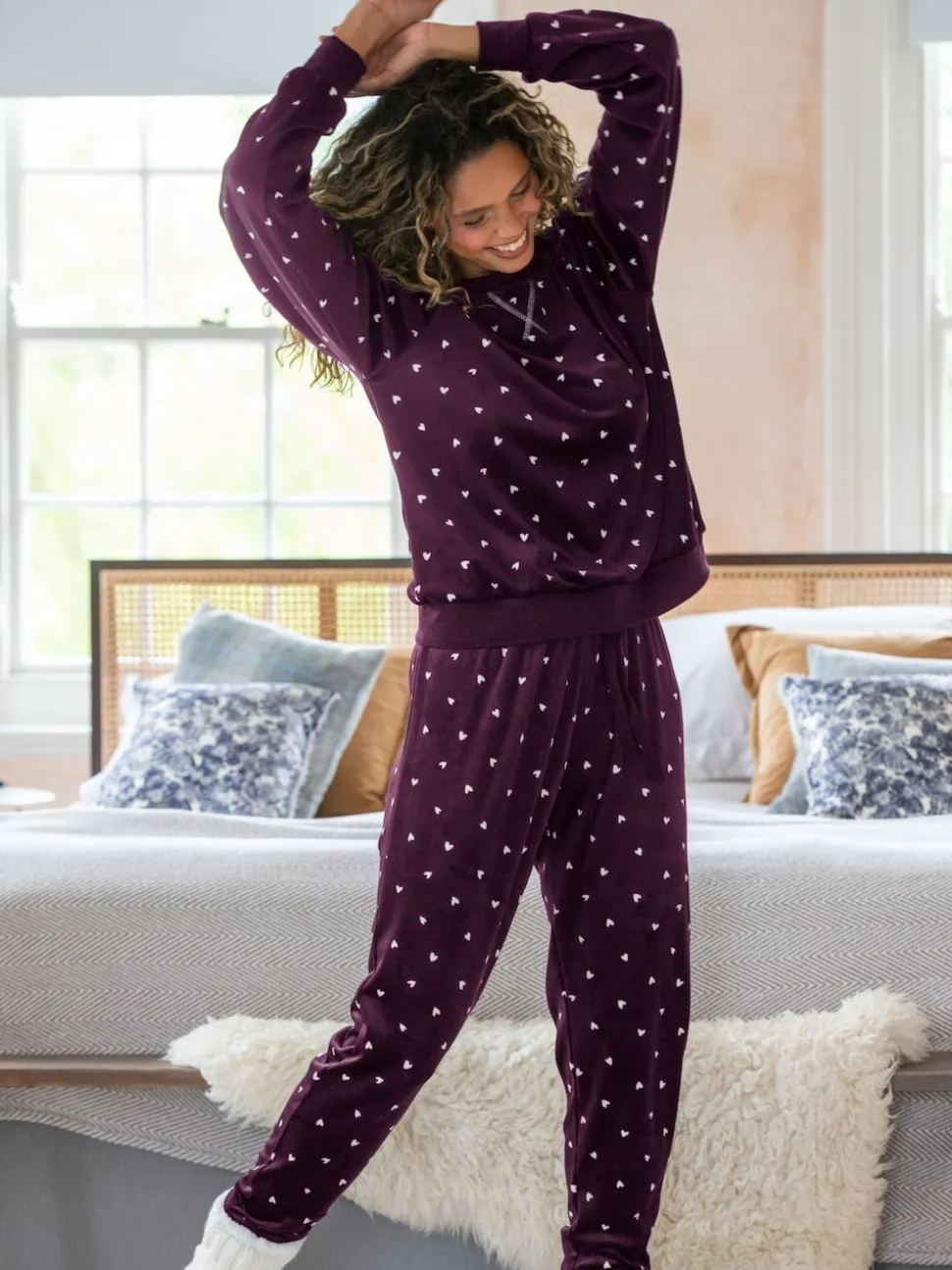 Pour Moi Burgundy Cosy Fleece Sweatshirt and Jogger Pyjamas Set