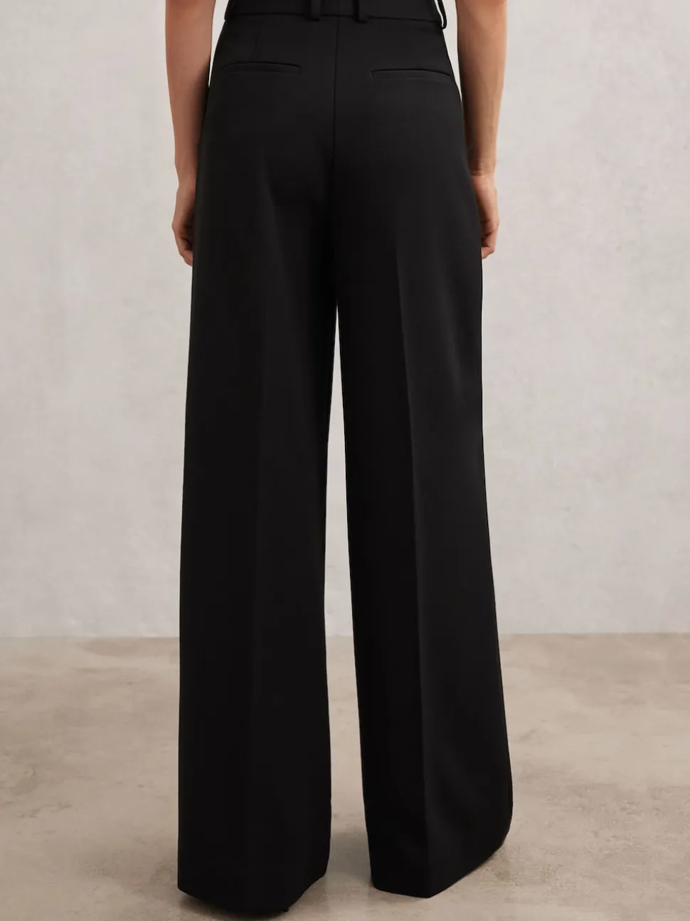 Reiss Black Gabi Petite Wide-Leg Suit Trousers