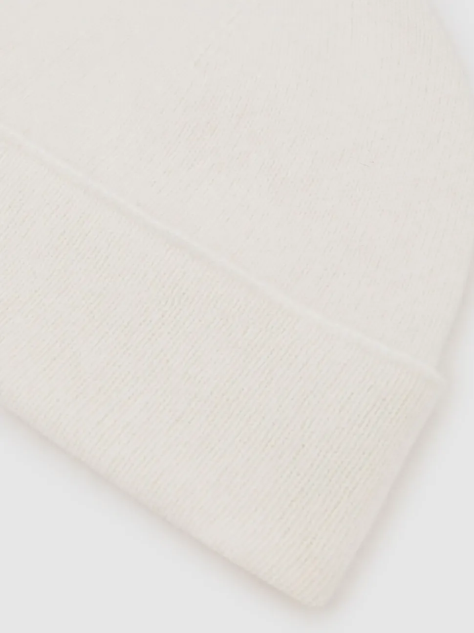 Reiss Cream Alba 100% Cashmere Beanie