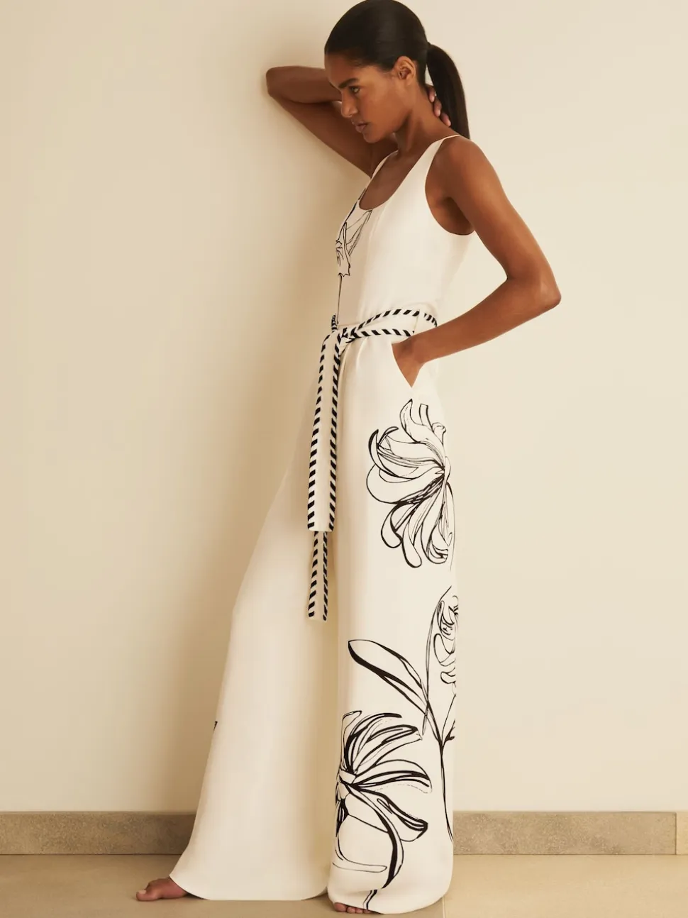 Reiss Ivory/Black Kinsley Reiss | NYBG Floral-Print Jumpsuit