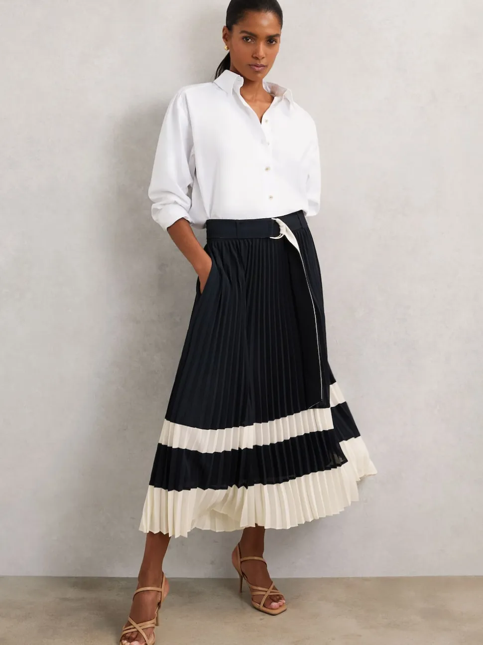 Reiss Navy/Ivory Goldie Belted Pleated Midi Skirt