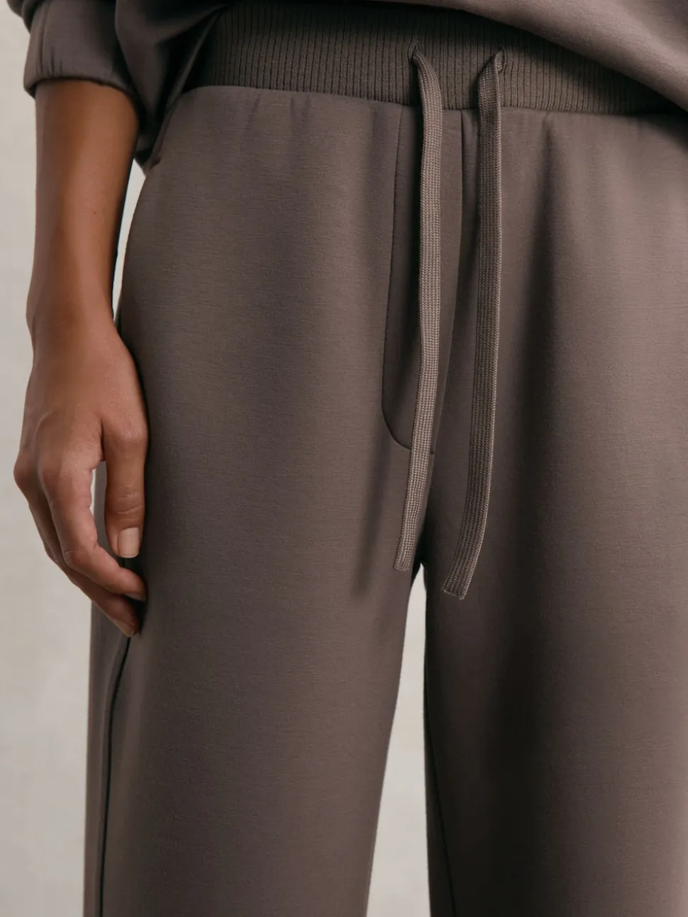 Reiss Taupe Brown Laney Premium Interlock Wide-Leg Joggers