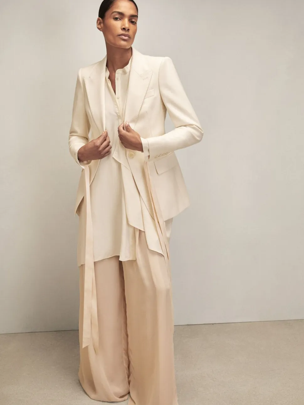 Reiss White Gaia Reiss | Royal Ballet Tuxedo Blazer