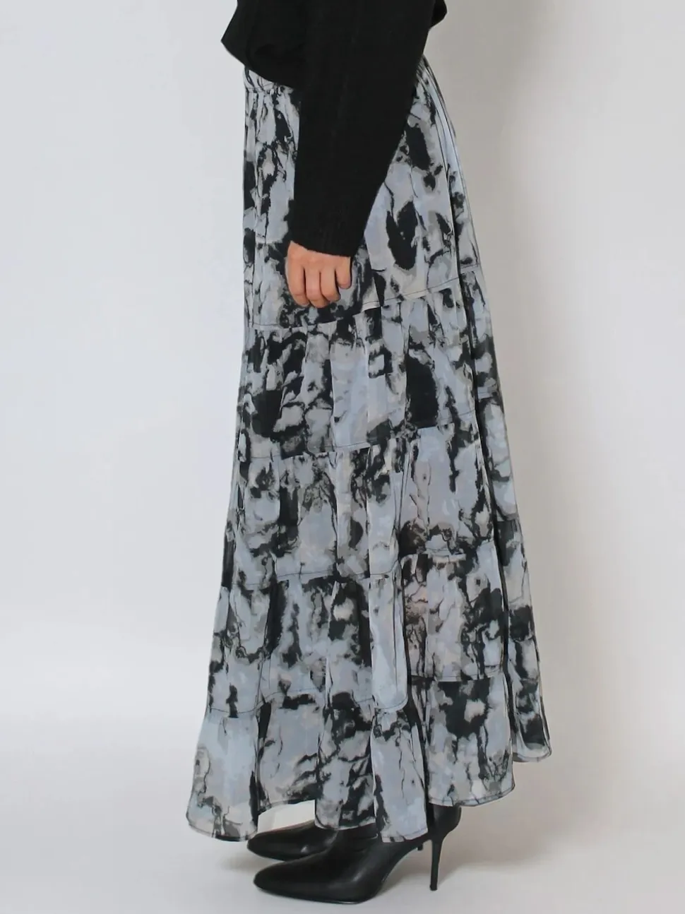 Religion Black Citrine Tiered Maxi Skirt In Dark Abstract Print