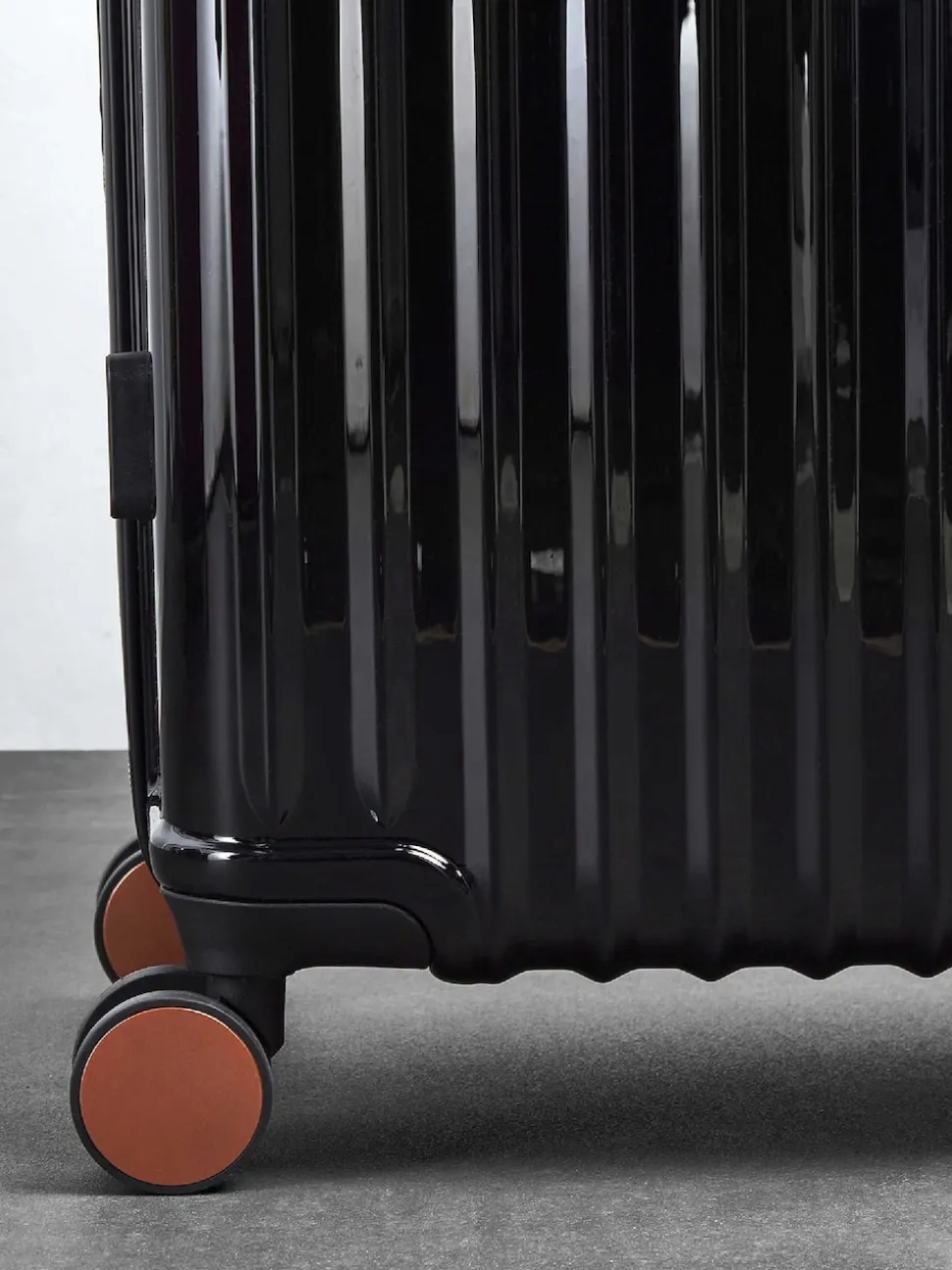 Rock Luggage Medium Selene Suitcase
