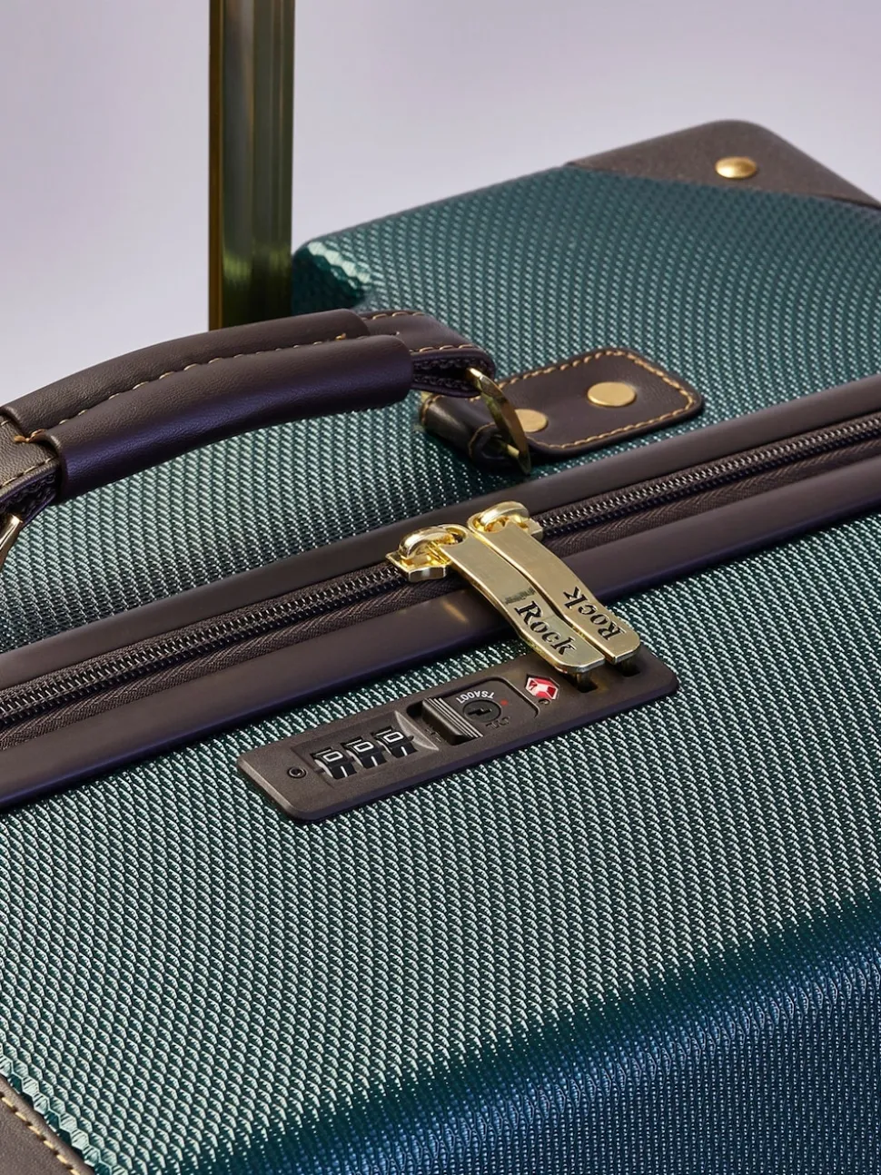 Rock Luggage Vintage Medium Suitcase