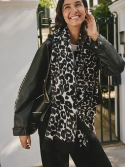 Rockett St George Animal Mid Weight Scarf