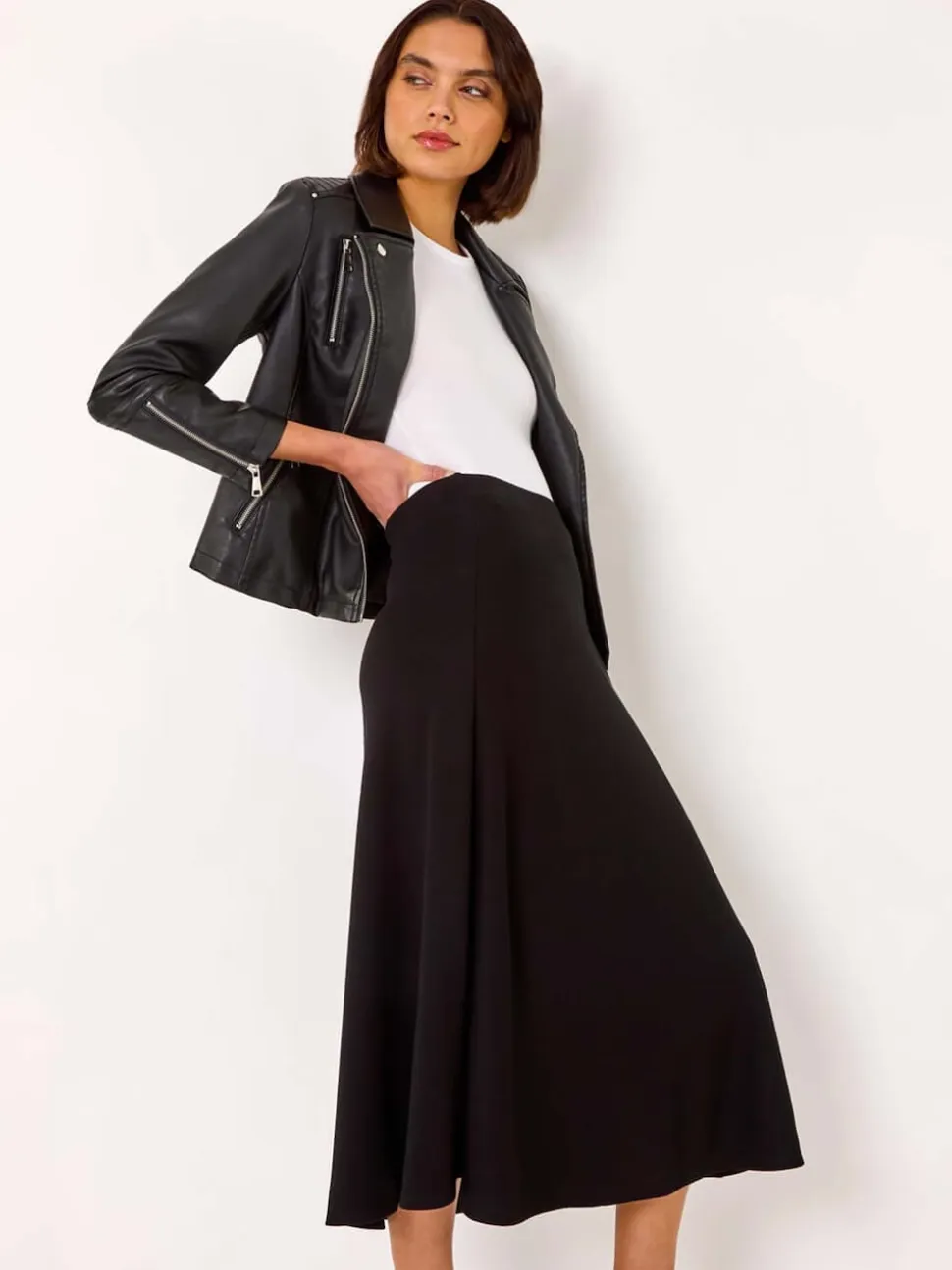 Roman Black A-Line Pull On Stretch Skirt