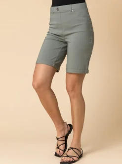 Roman Pear Green Turned Hem Stretch Shorts