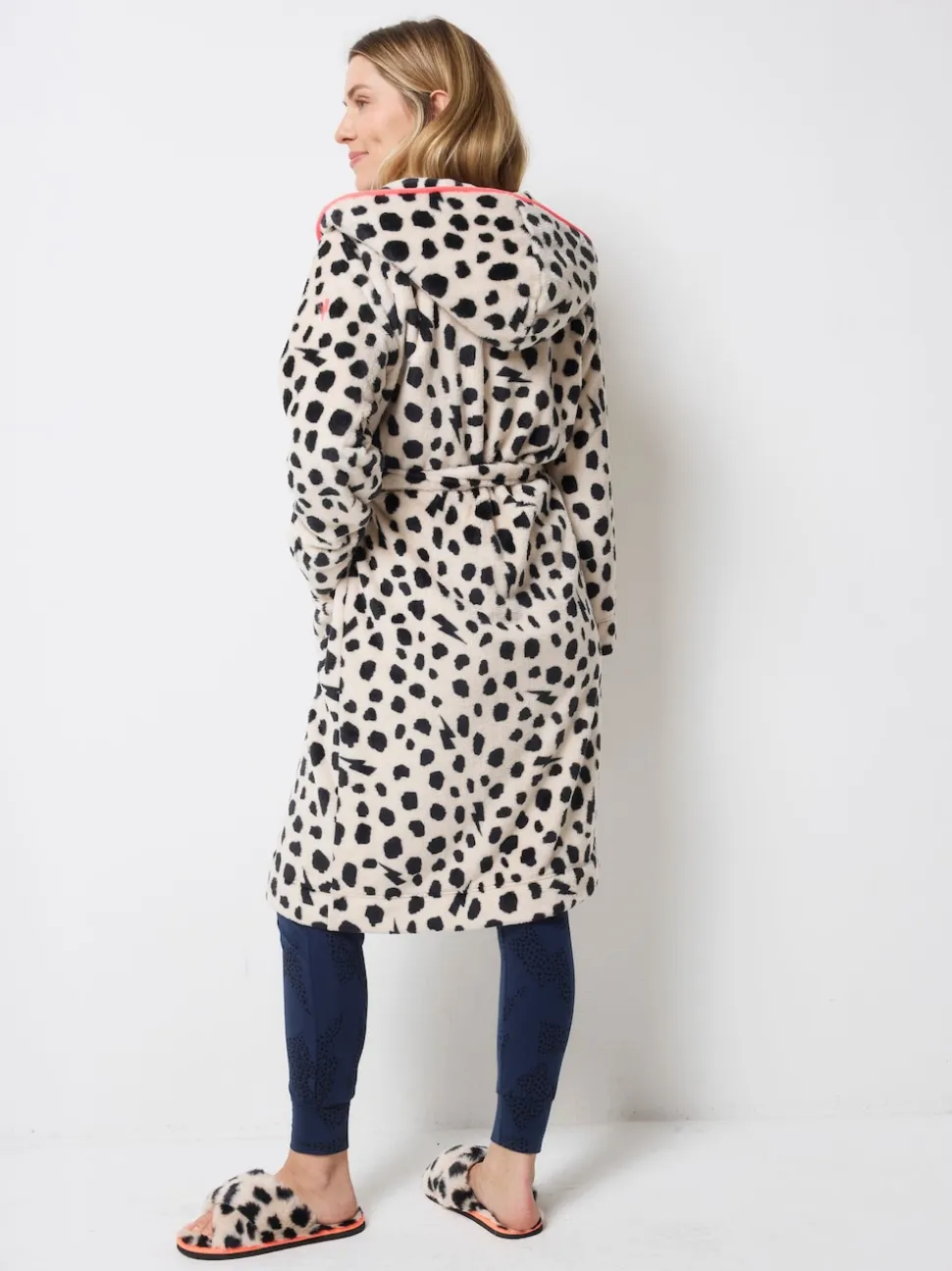 SCAMP & DUDE Cream Cheetah & Lightning Bolt Dressing Robe