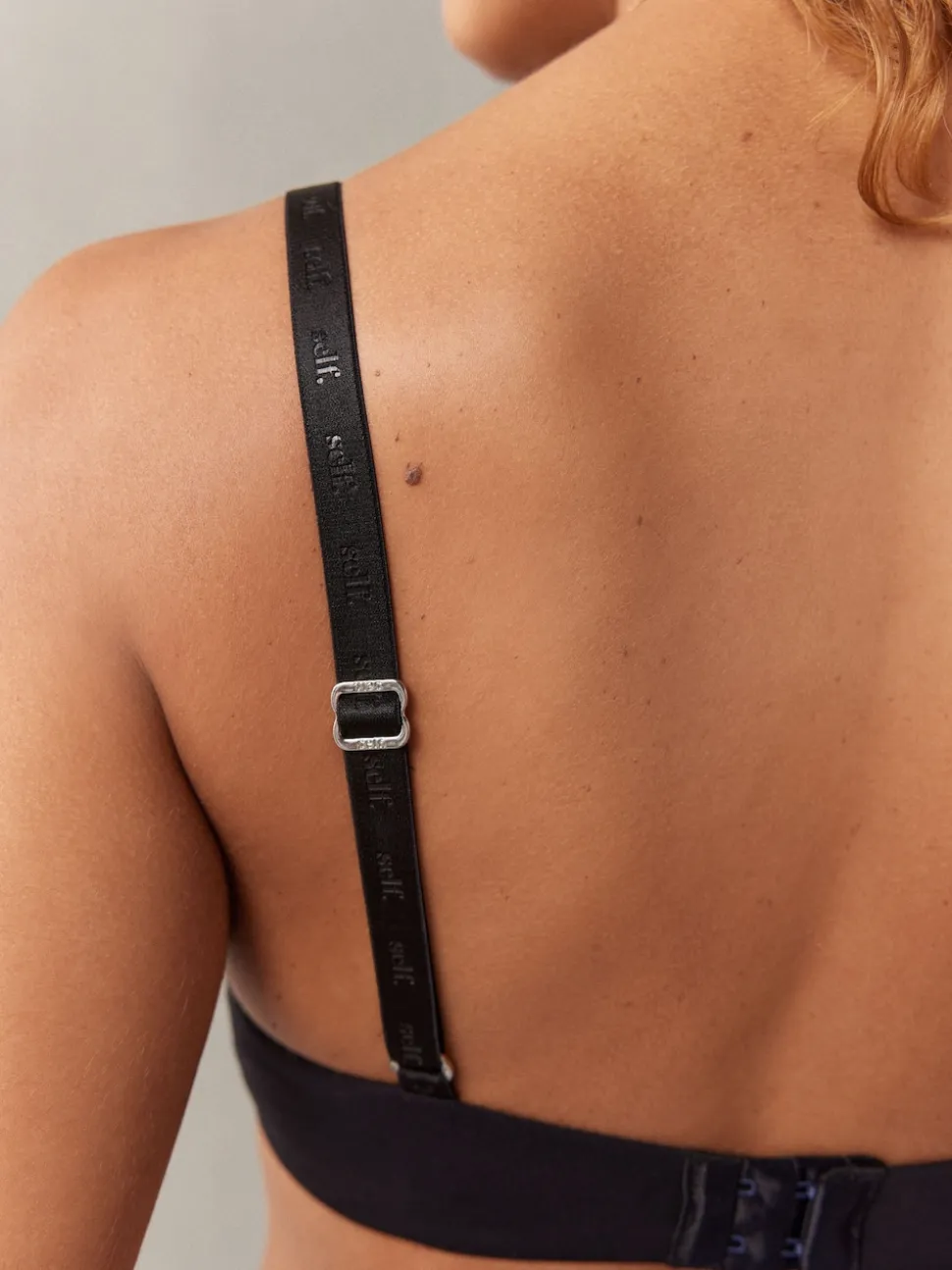self. Black Pad Plunge Smoothing Scoop Bra