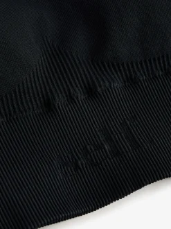 self. Black Seamfree Sports Crop Top
