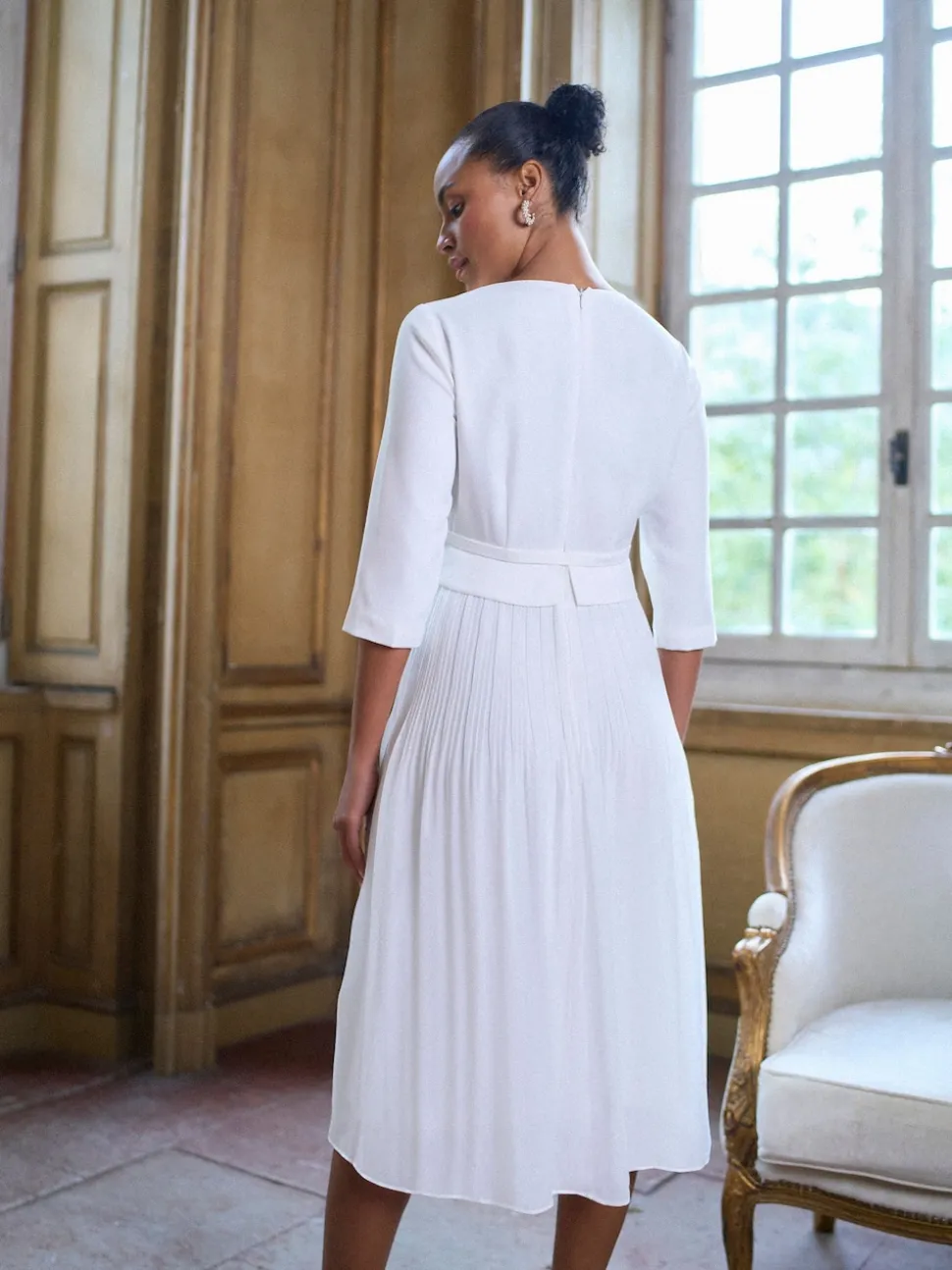 Seraphine White Ivory Maternity Premium Occasion Bridal Dress With Floaty Pleated Skirt