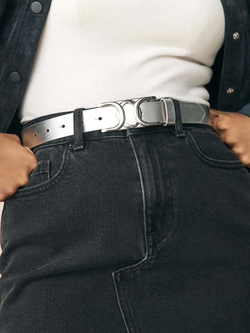 Silver Regular Statement Buckle Leather Belt