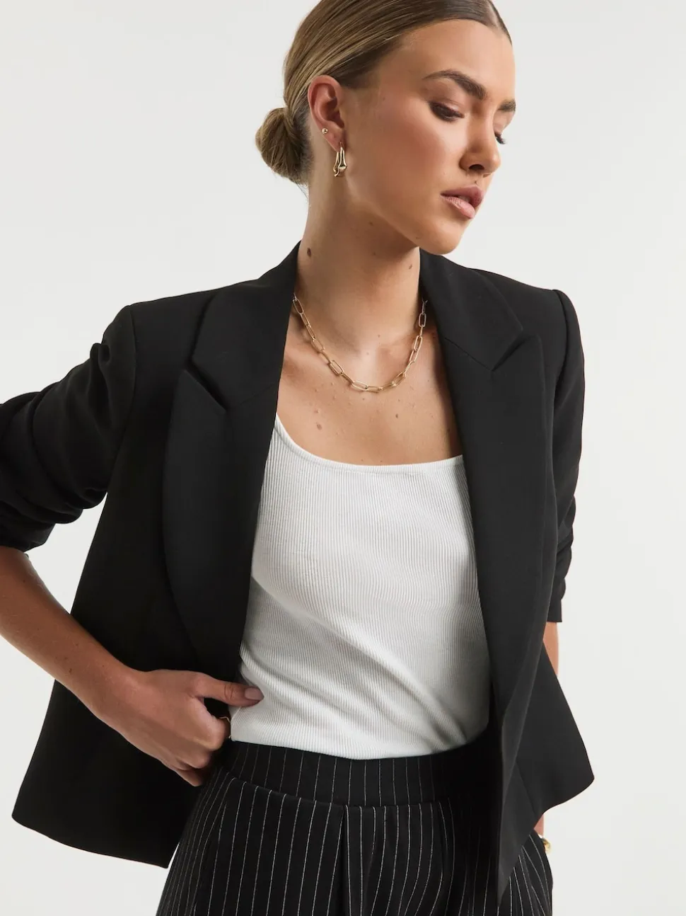 Simply Be Black Oversized Cropped Blazer