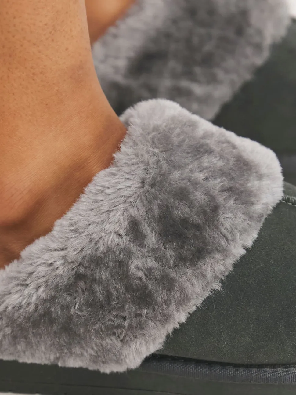 Simply Be Grey Standard Fit Faux Fur Lined Suede Mule Slippers