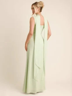Six Stories Green Square Neck Crepe Bridesmaid Dress with Neck Scarf