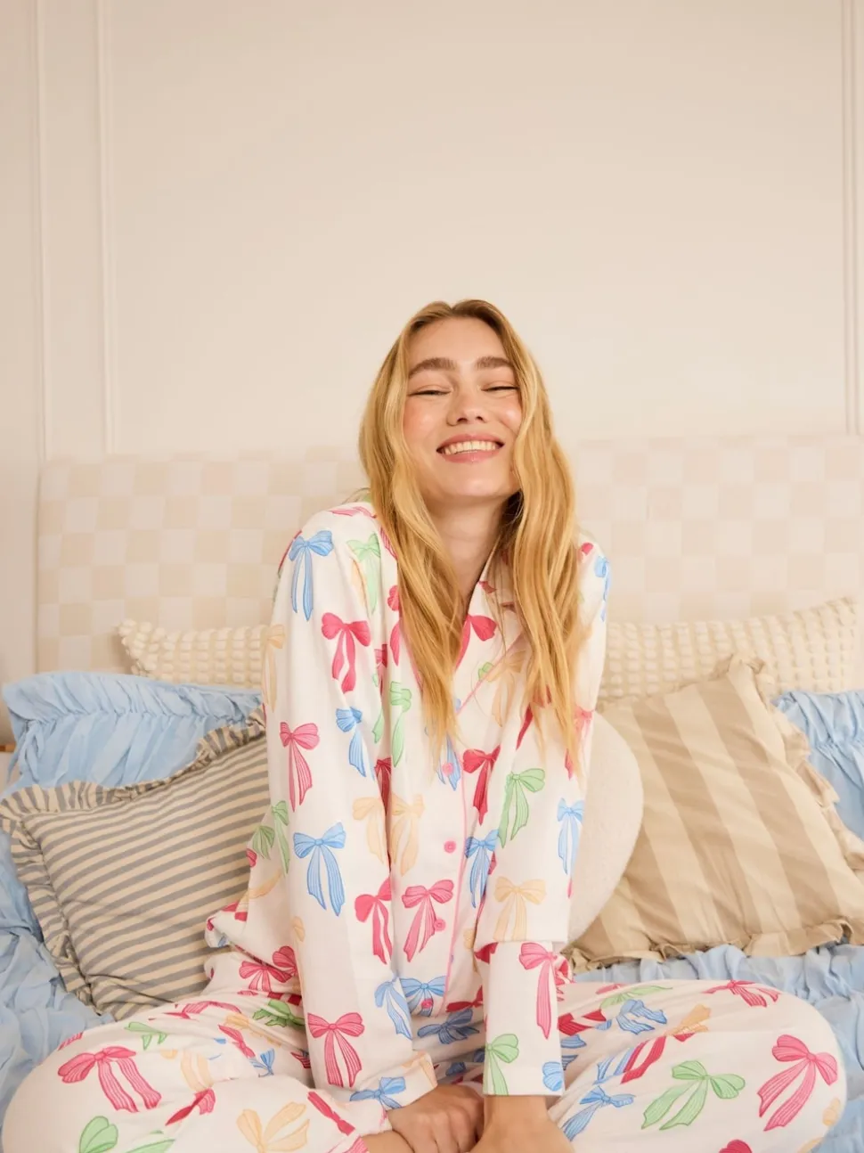 Skinnydip White Multicolour Bow Pyjama Set