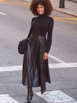 Sosandar Black Faux Leather Midaxi Skirt