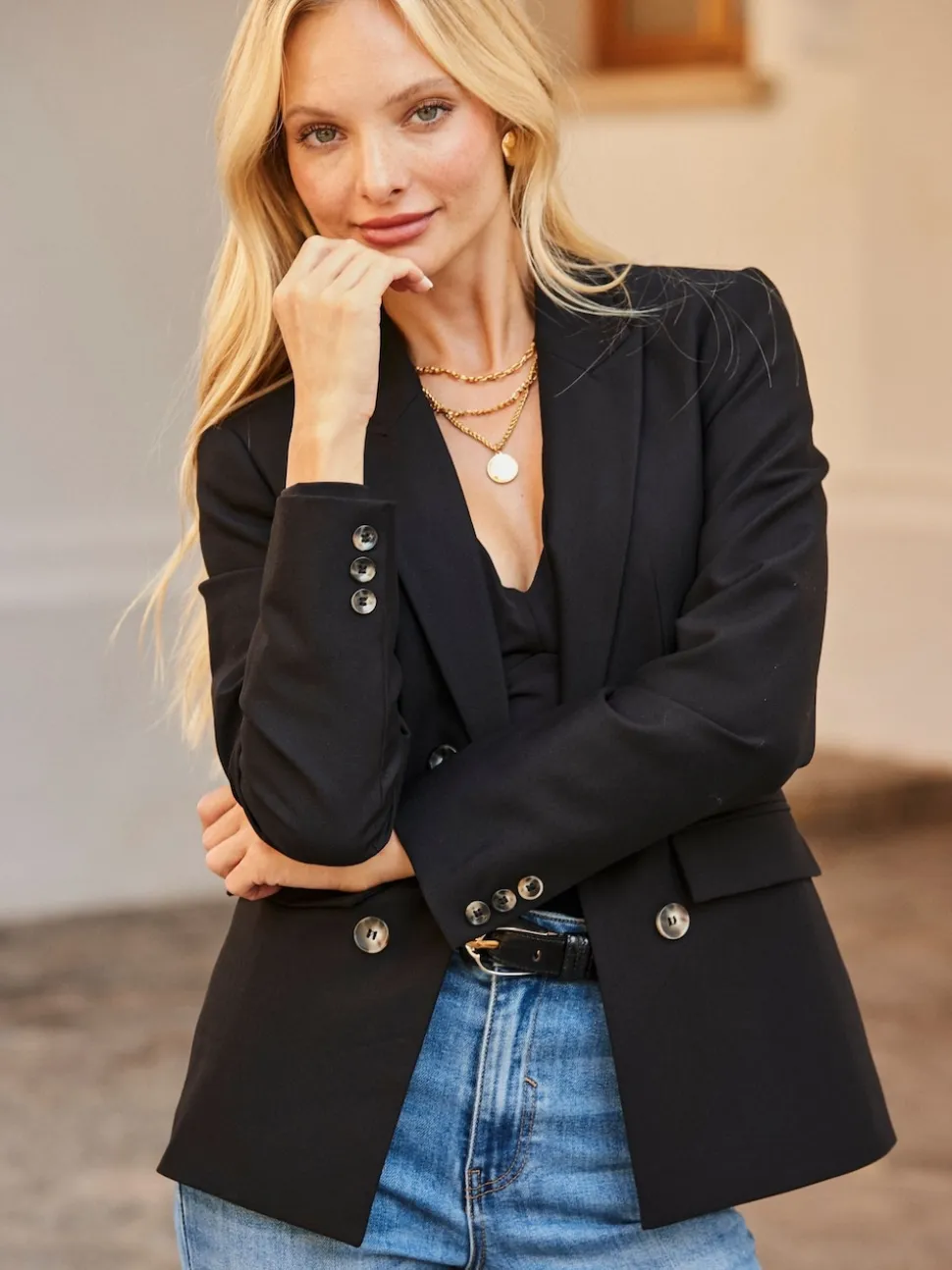 Sosandar Black Fitted Blazer