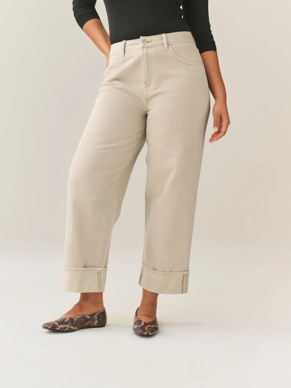 Stone Boyfriend Hourglass Wide Leg Mid Rise Turn Up Jeans