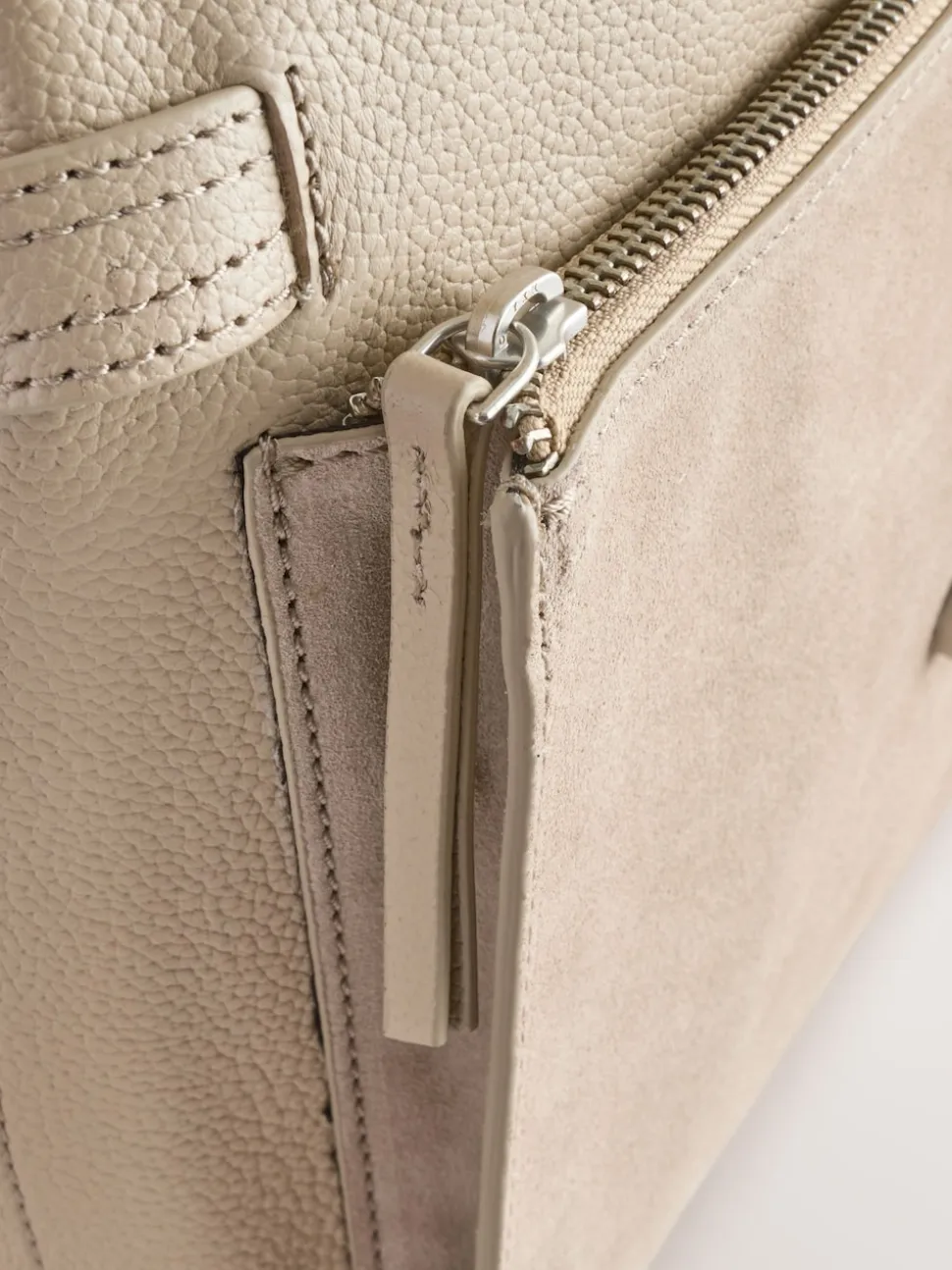 Stone Leather Pocket Messenger Bag
