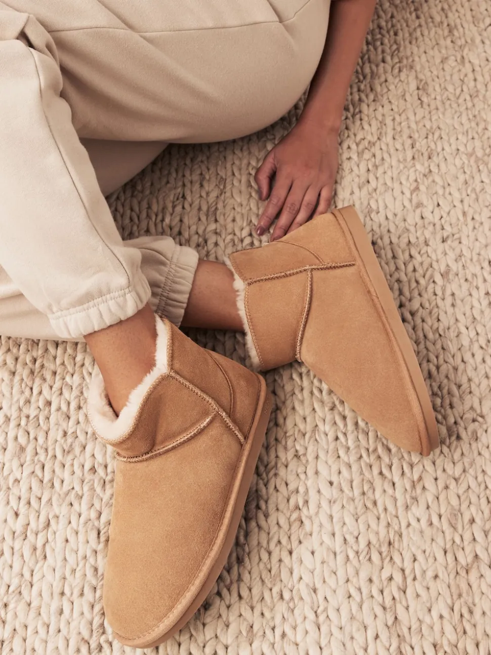 Tan Brown Faux Fur Lined Suede Slipper Boots