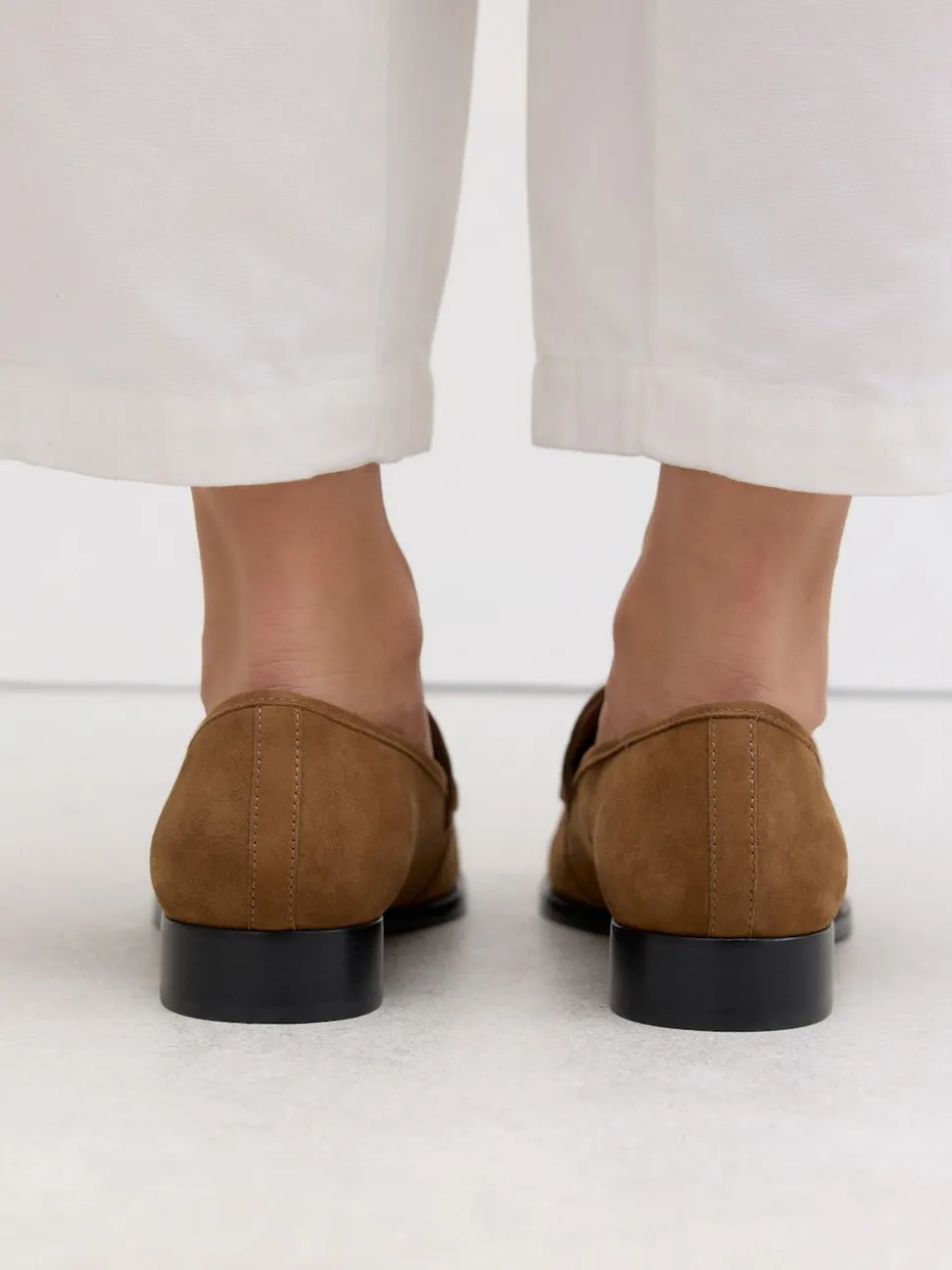 Tan Brown Suede Round Toe Clean Loafers