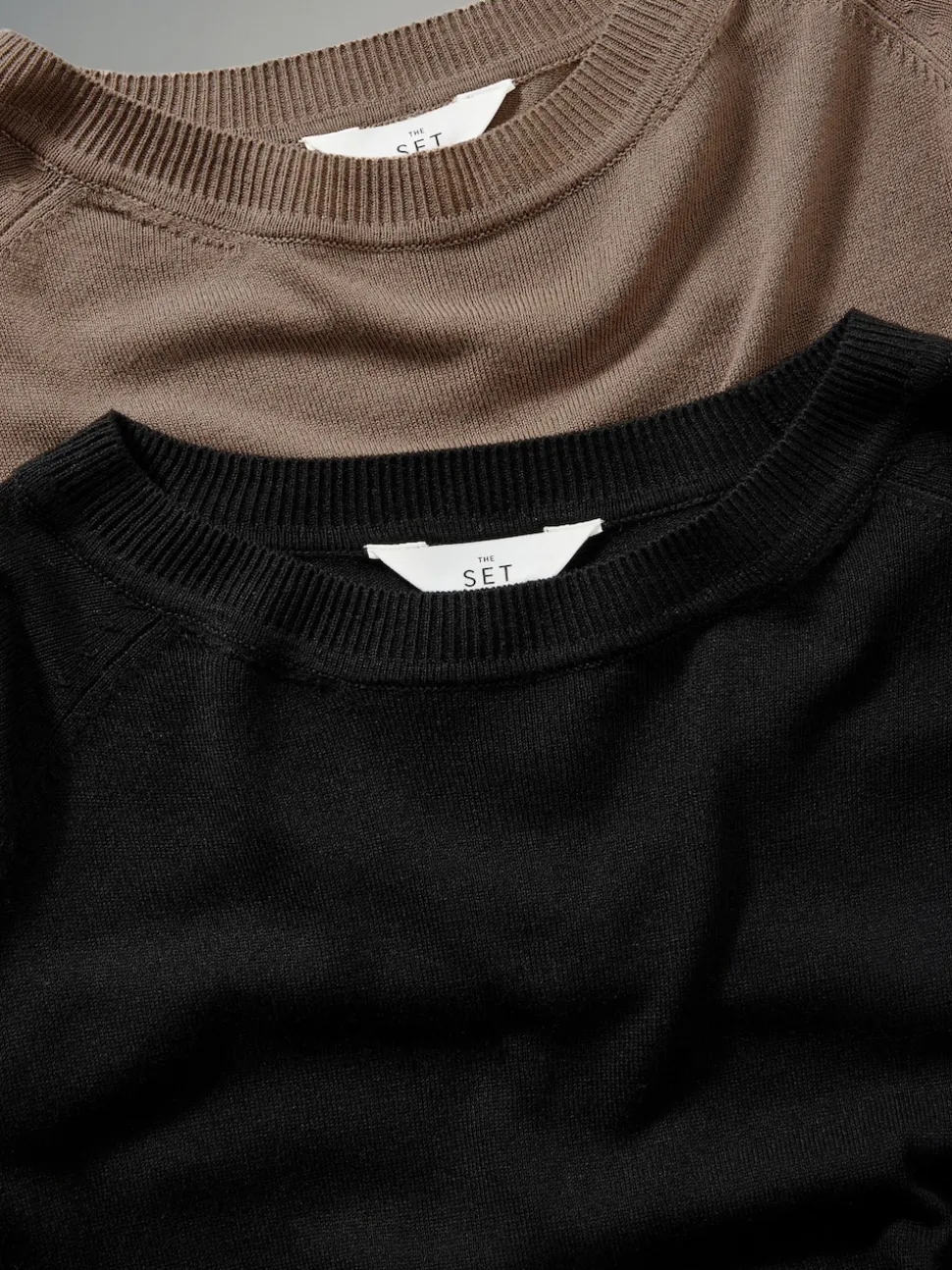 The Set 2 Pack Fine Knit Crew Neck Jumpers Mink/Black