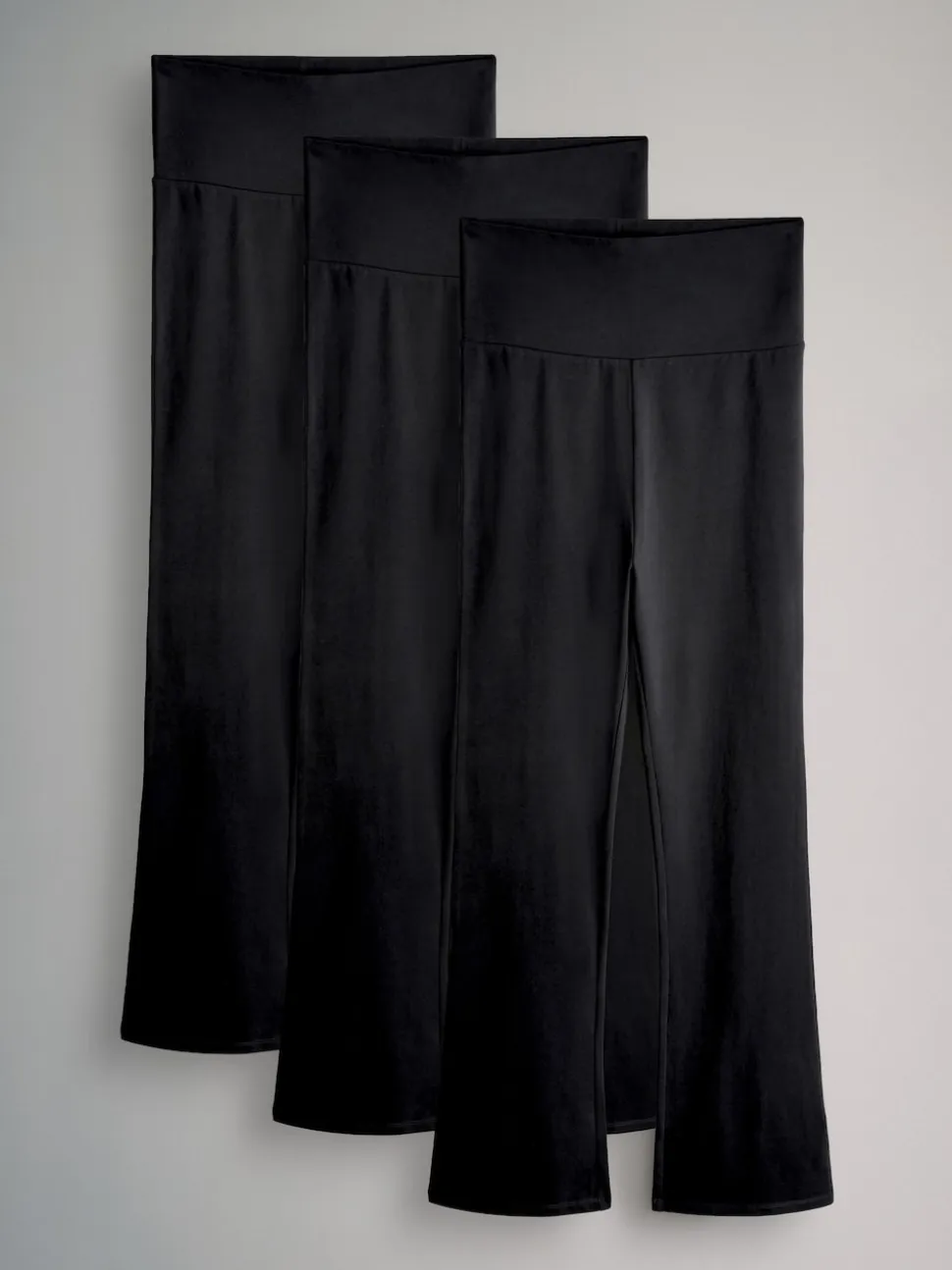 The Set 3 Pack Flared Leggings Black