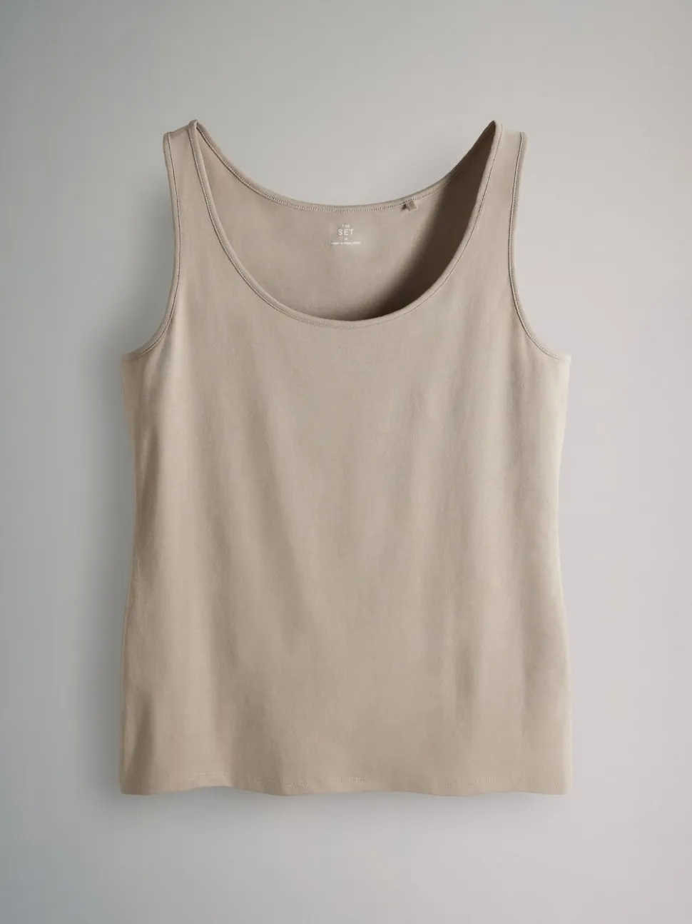 The Set 7 Pack Scoop Neck Vests Black/White/Brown/Light Brown/Cream/White