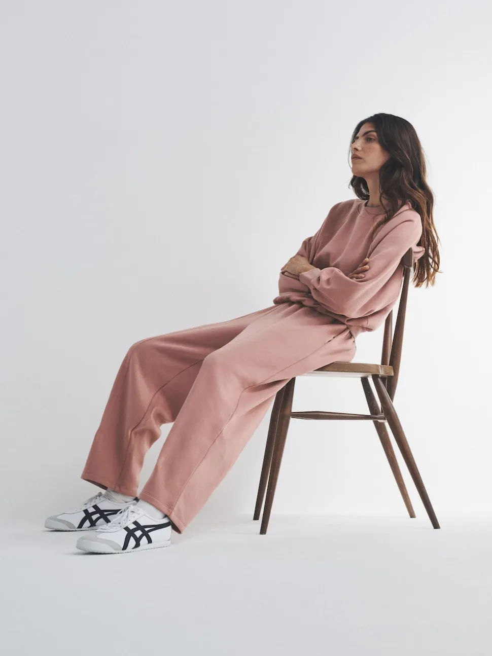The Set Pink Oversized Raglan Sweatshirt and Barrel Leg Jogger Co-Ord Set