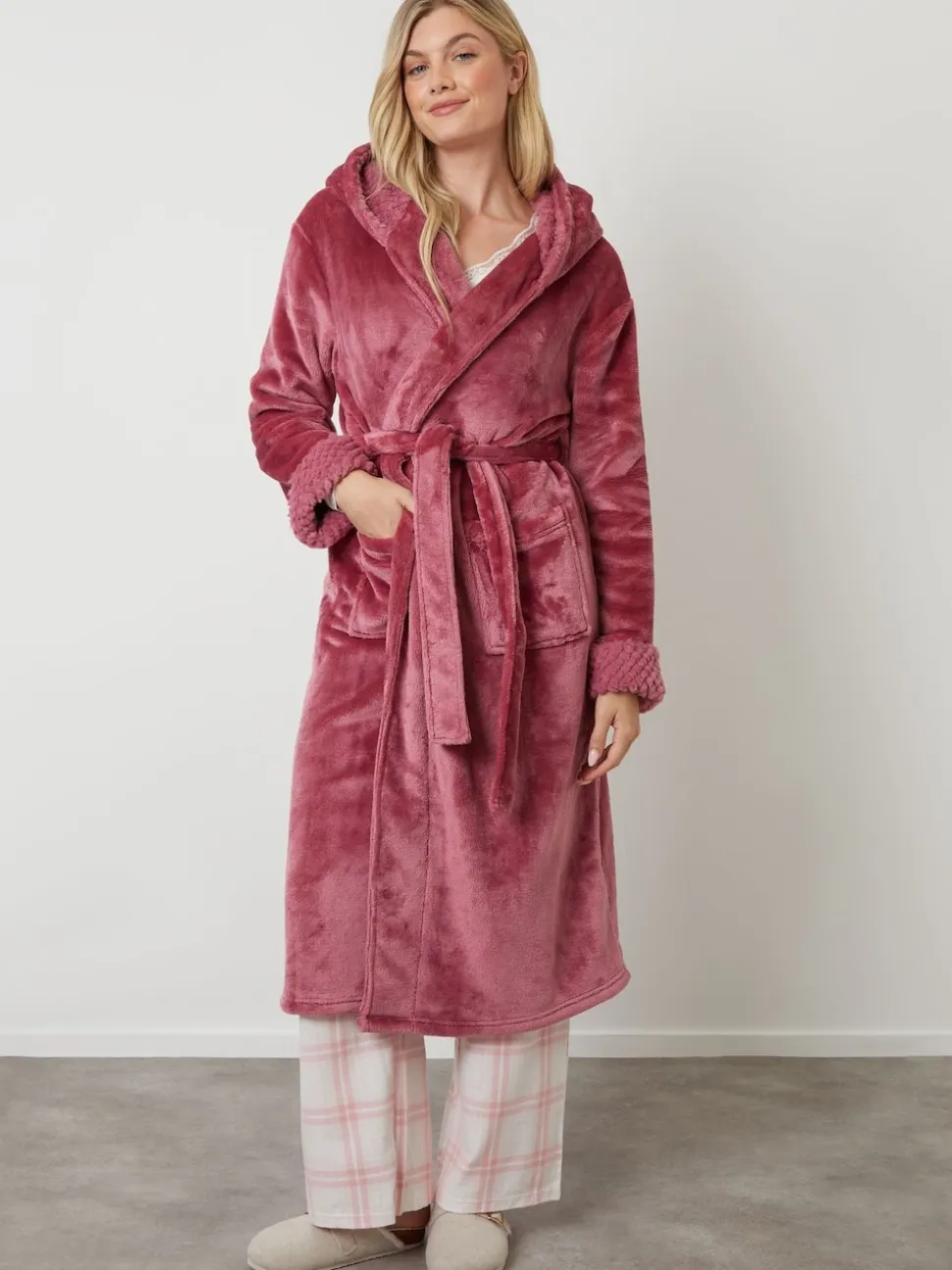 Threadbare Pink Cosy Faux Fur Trim Dressing Gown