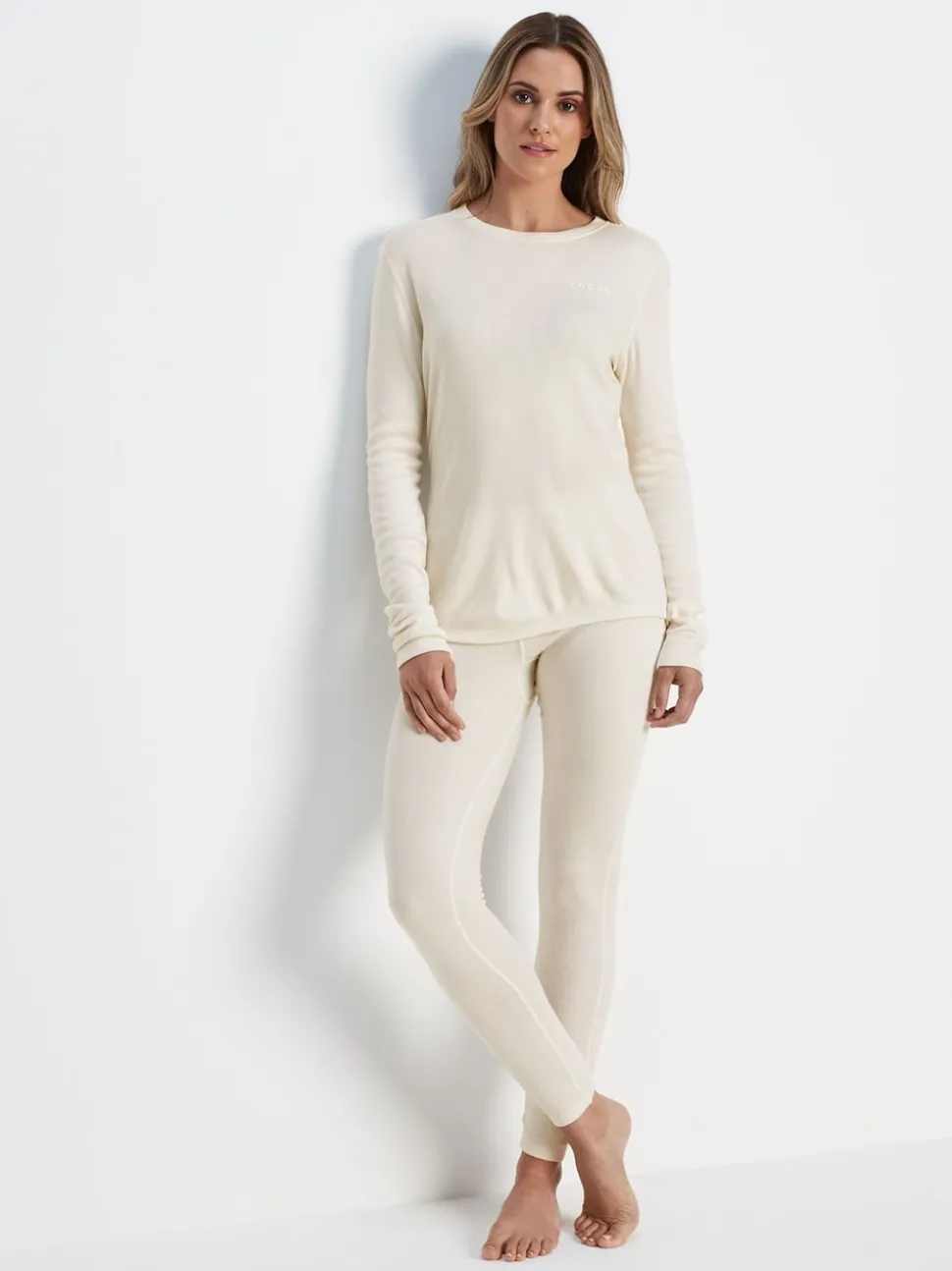 Tog 24 White Meru Thermal Baselayer Set