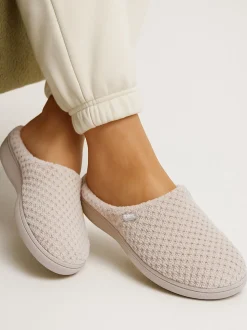 Totes Cream Isotoner Popcorn Terry Mules Slippers