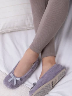 Totes Grey Isotoner Popcorn Slippers