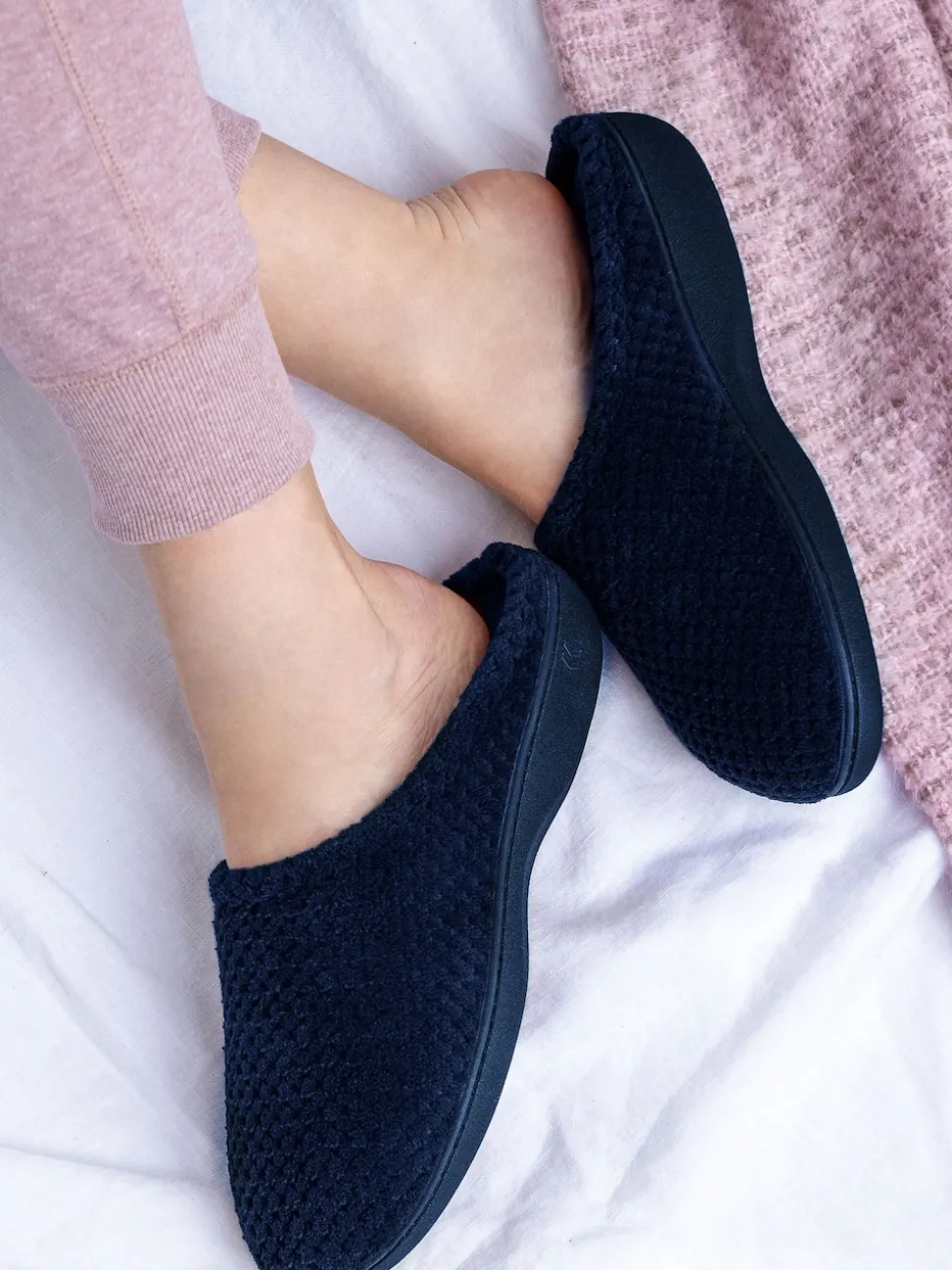 Totes Navy Isotoner Popcorn Terry Mules Slippers