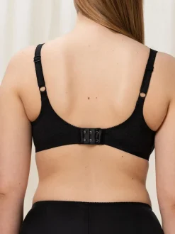 Triumph Black Ladyform Soft Minimiser Wired Bra