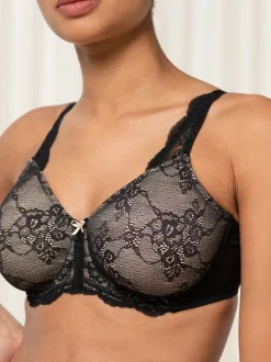 Triumph® Contouring Sensation Minimiser Bra