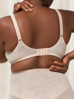 Triumph Wild Sensation Minimiser Bra
