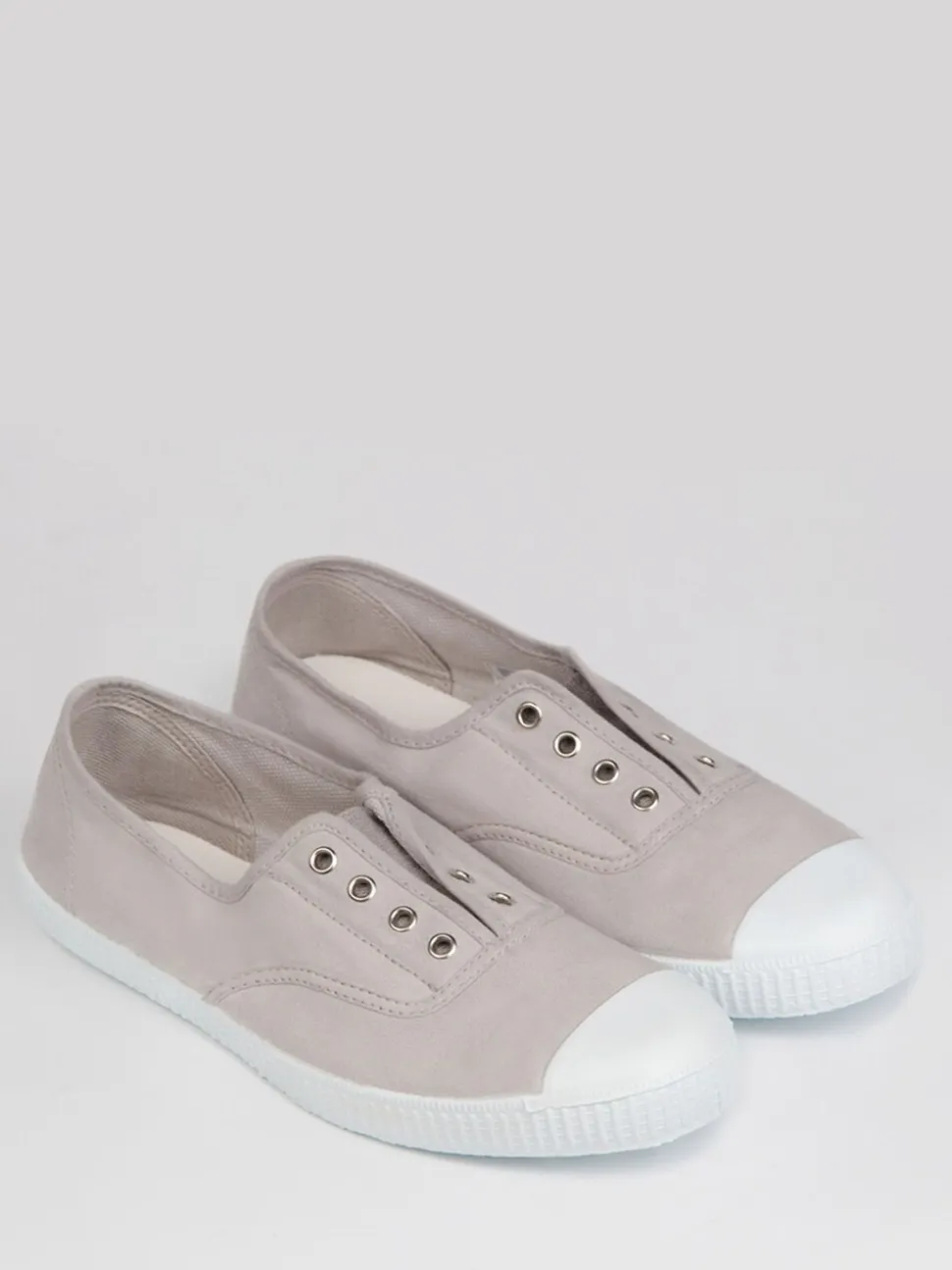 Trotters London Natural Adult Plum Canvas Shoes