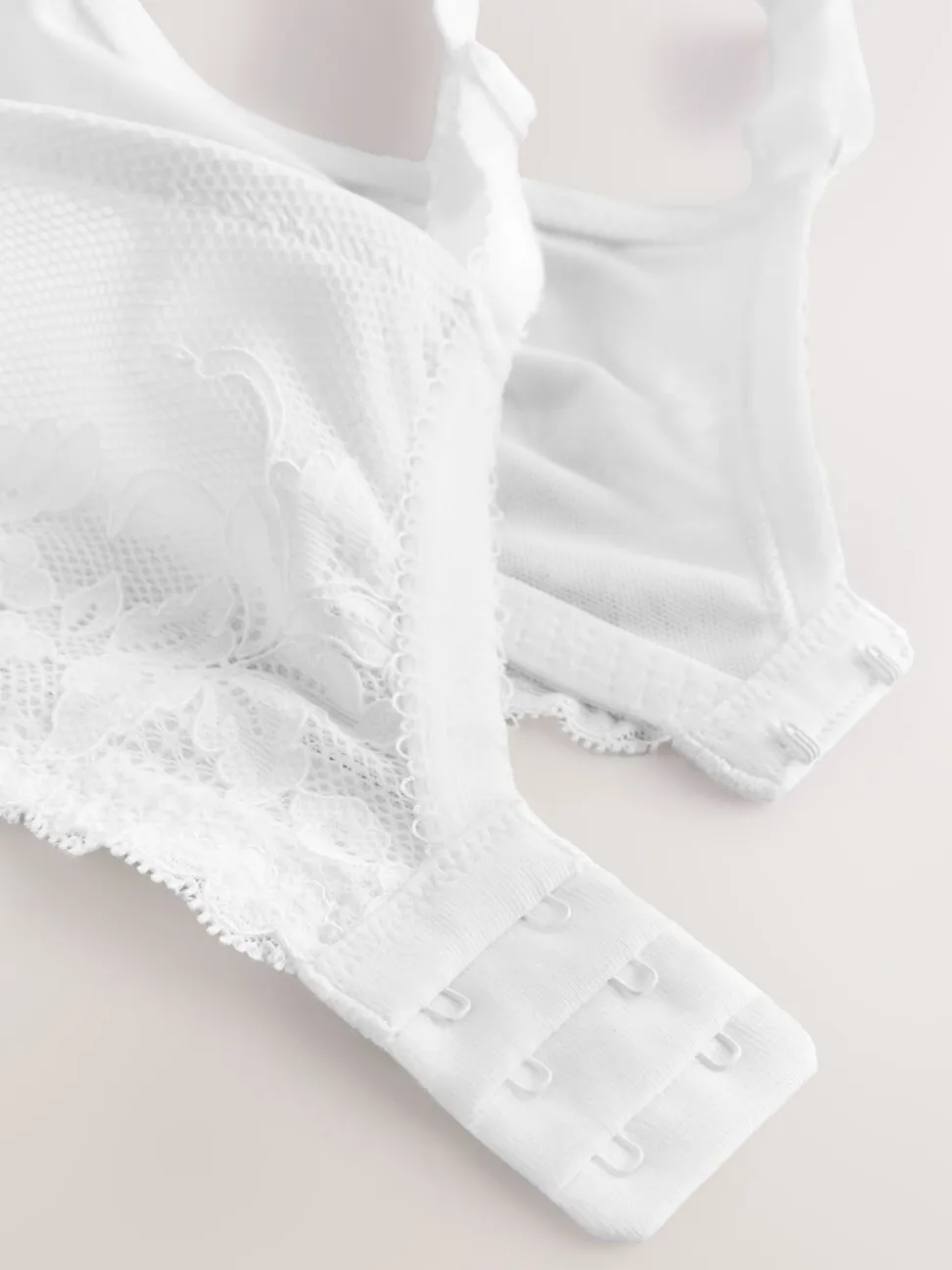 White DD+ Pad Full Cup Smoothing Ultimate Comfort T-Shirt Bra
