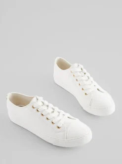 White Standard Fit Patent Baseball Trainers
