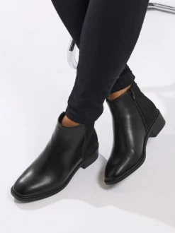 Yours Curve Black Wide Fit Extra-Wide Fit Metal Trim Ankle Boots